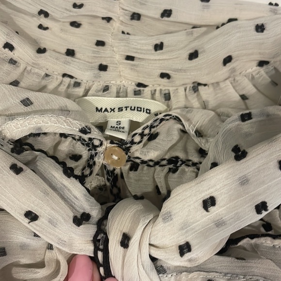 Top - Picture 3 of 3